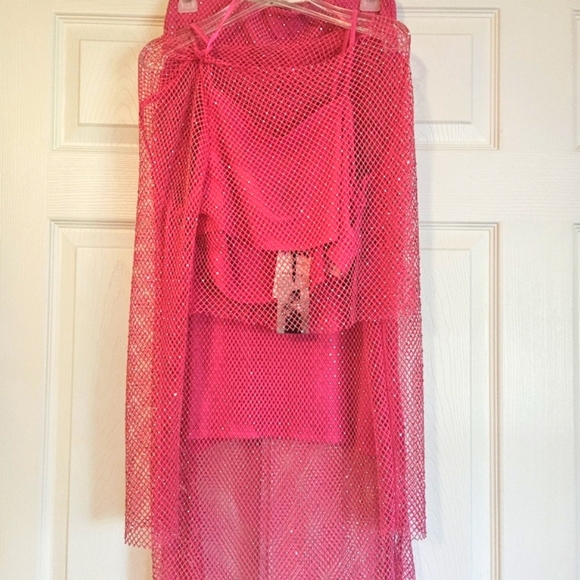 Sincerly Jules Dresses & Skirts - Sincerely Jules Pink Fishnet Skirt Set